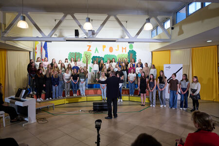 059_Zapojmo pomladi II_dan